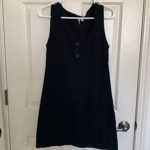 black dress with pockets